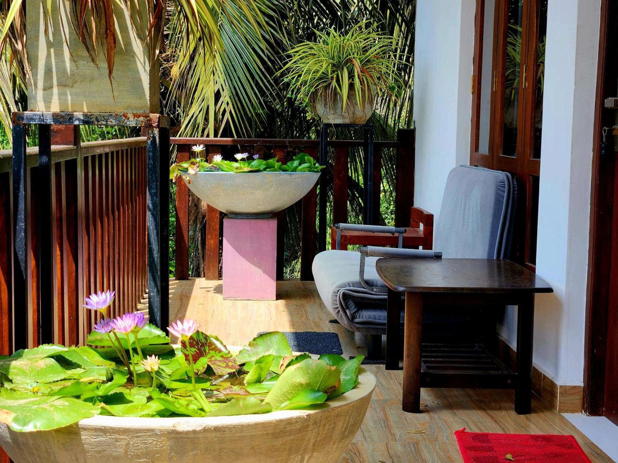 Sea Bay Inn Tangalle Buitenkant foto
