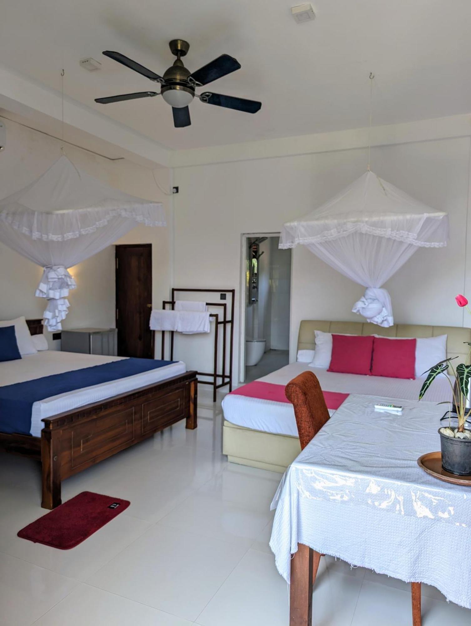 Sea Bay Inn Tangalle Buitenkant foto