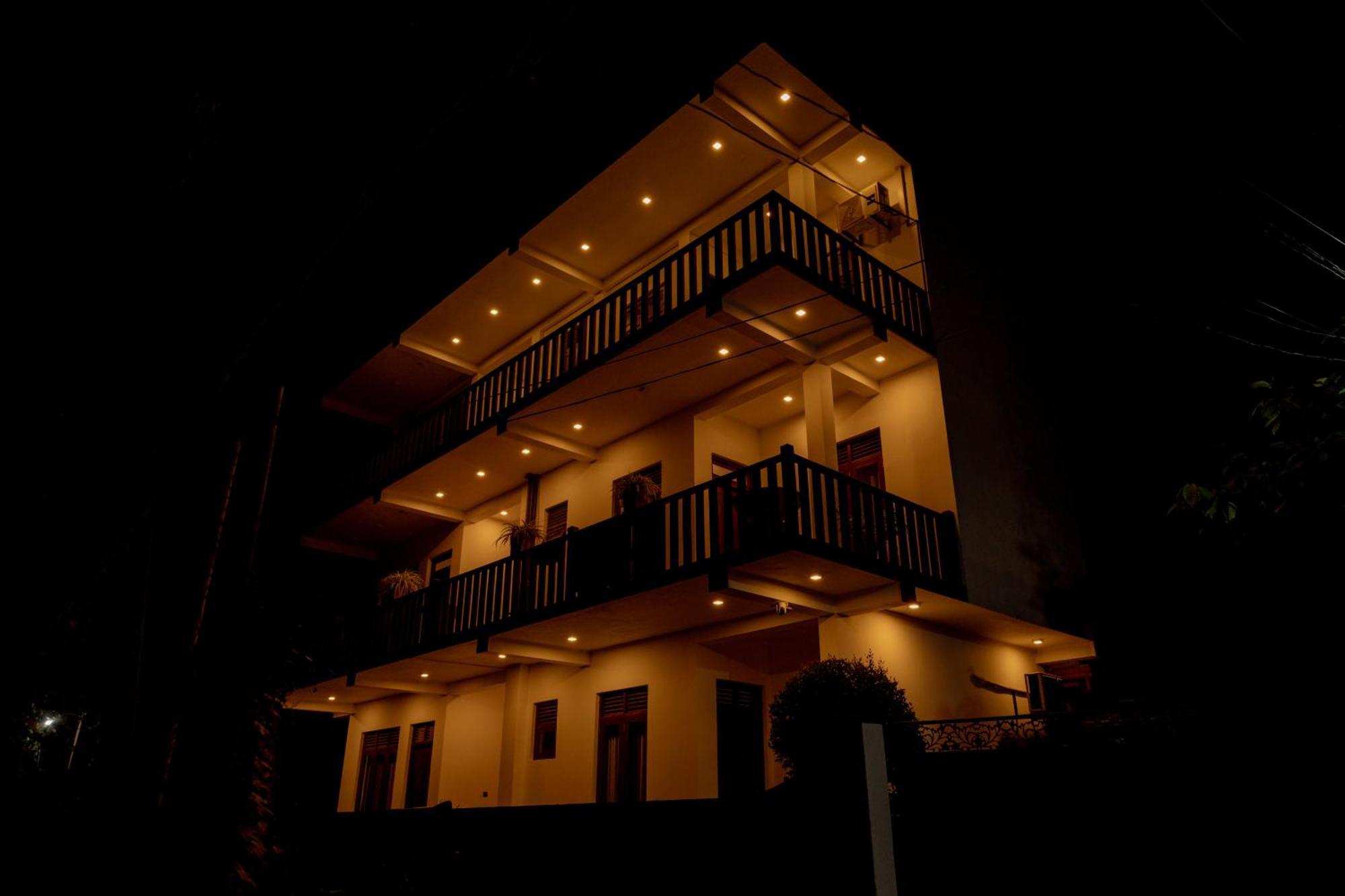 Sea Bay Inn Tangalle Buitenkant foto