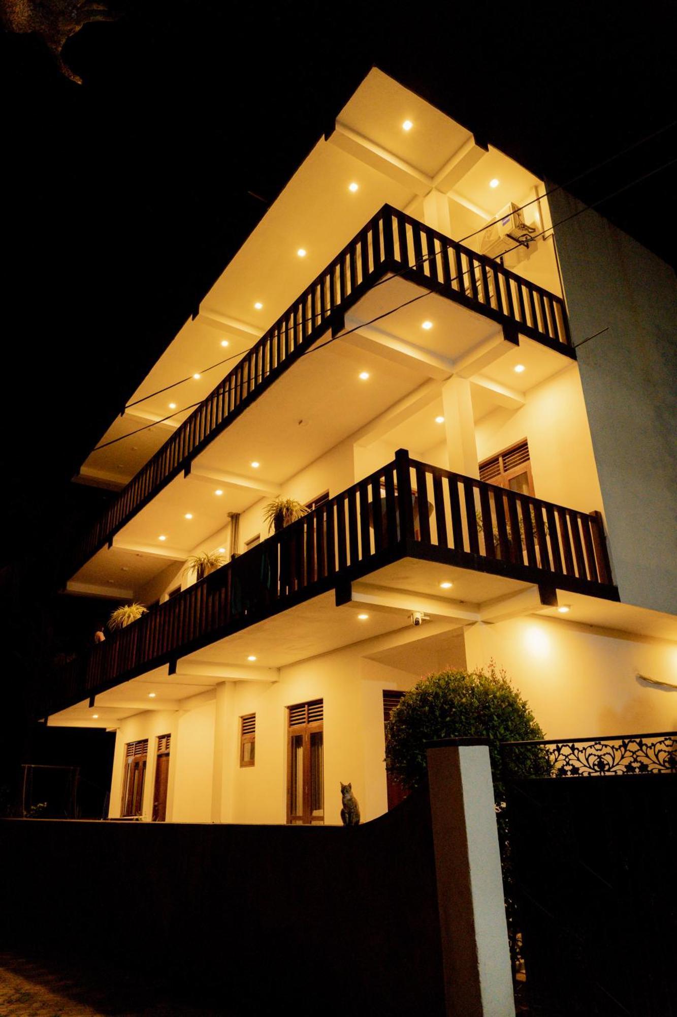 Sea Bay Inn Tangalle Buitenkant foto