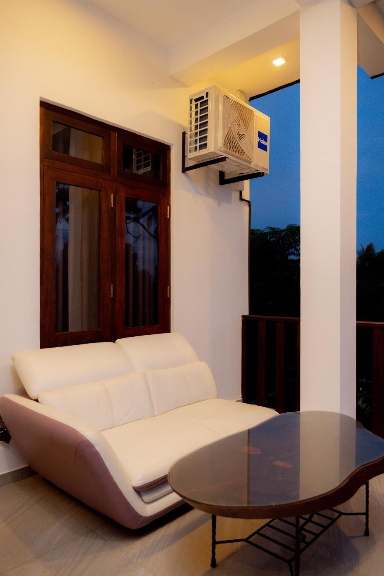Sea Bay Inn Tangalle Buitenkant foto